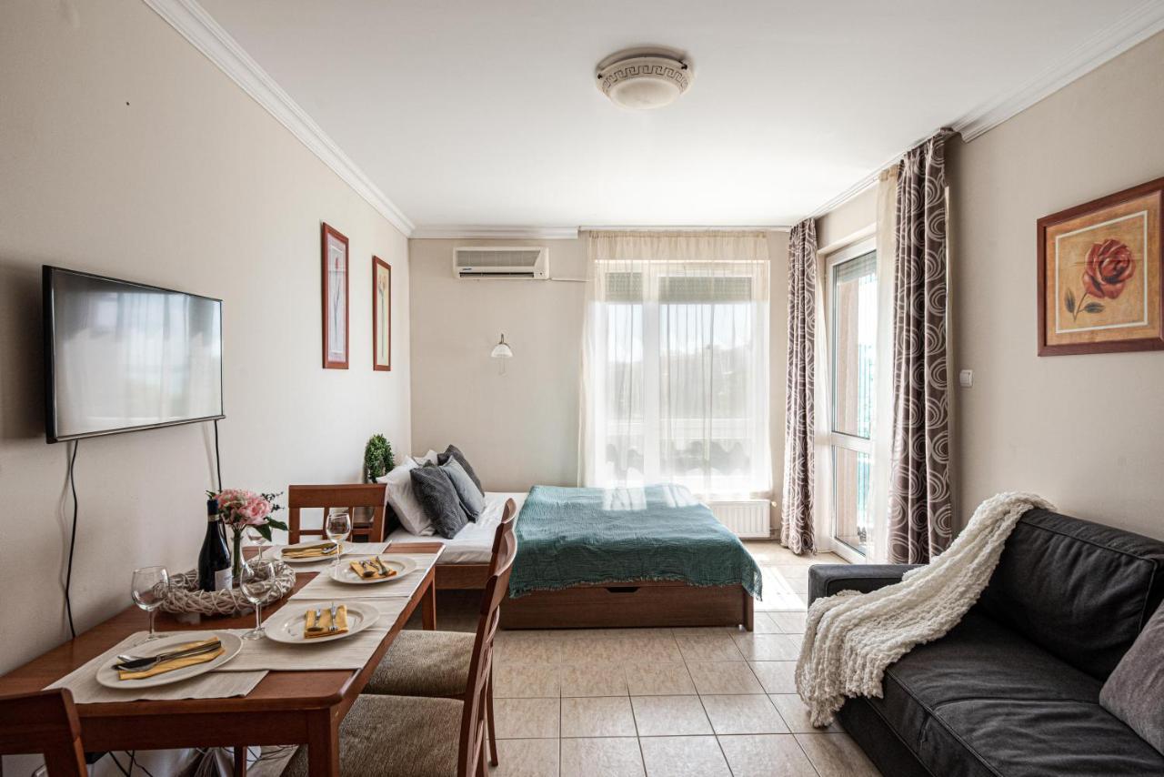 Lakeside Family Apartment シオーフォク エクステリア 写真