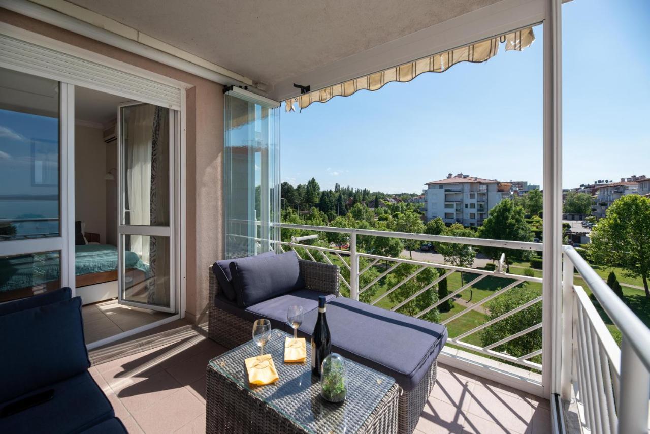 Lakeside Family Apartment シオーフォク エクステリア 写真